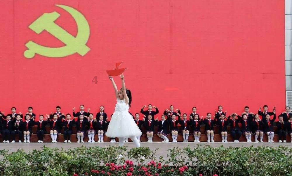 华大智造连跌两日后股价企稳：国际化尚在起步，美洲区业务占比极小
